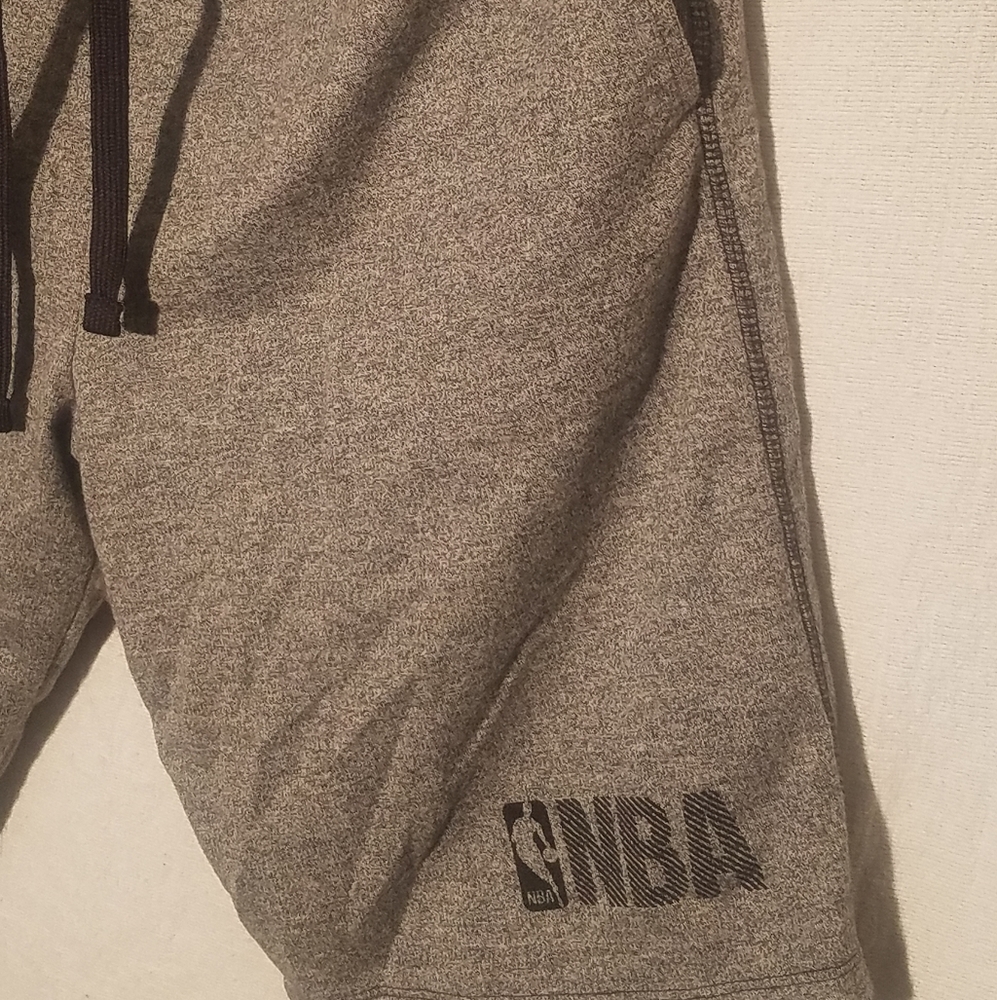 Men's Adult Gray NBA Basketball Athletic Shorts Me - Picture 2 of 7